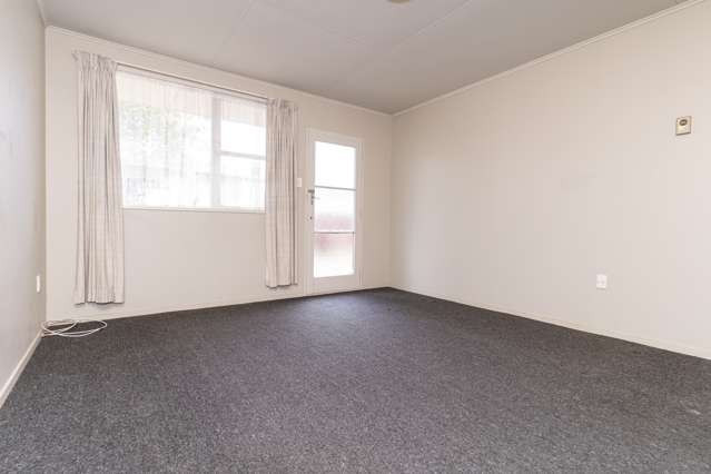 1/43 Albert Street Palmerston North Central_4