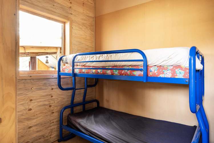 - Hut 43, Lake Alexandrina, South End Settlement Lake Tekapo_20