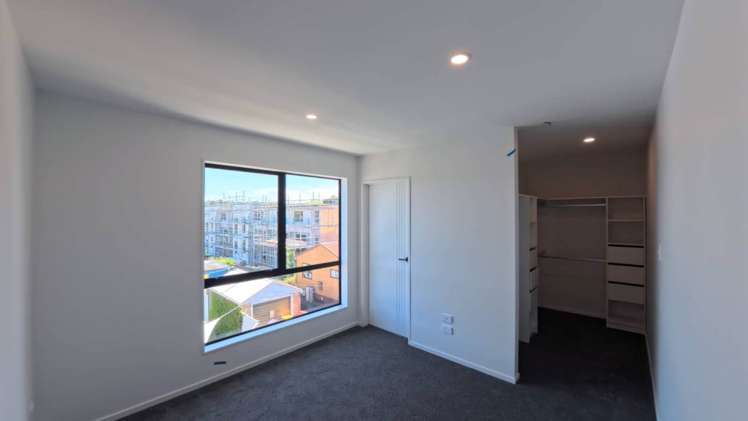 7C Titirangi Road New Lynn_5