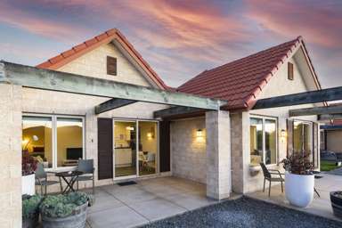 34 Amberley Beach Road_3