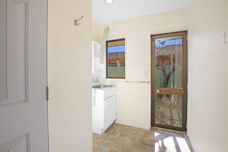 21 Cedar Drive Paraparaumu Beach_19