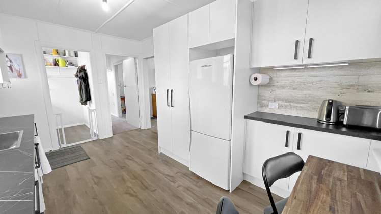 27 Dungannon Street Ranfurly_13