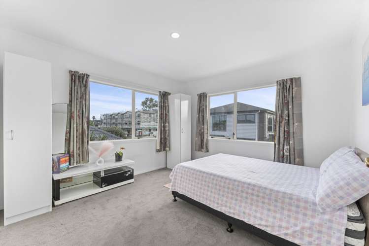 2/11 Marr Road Manurewa_7
