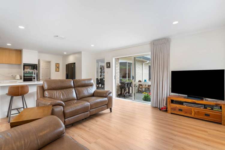 26 Moyrus Crescent East Tamaki Heights_5