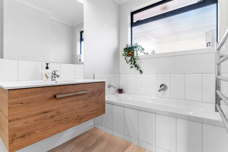 9 Betty May Drive Pyes Pa_21