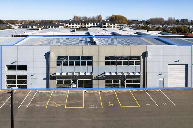 Lavish Office, Showroom & Warehouse