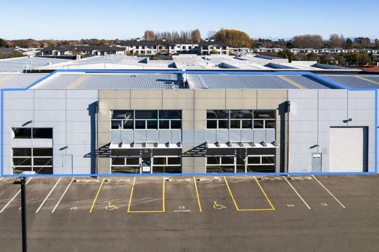 Units 14 & 15, 150 Cavendish Road_0