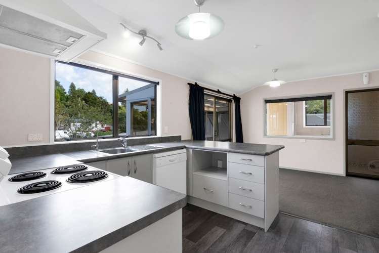 87 Heta Road Highlands Park_2