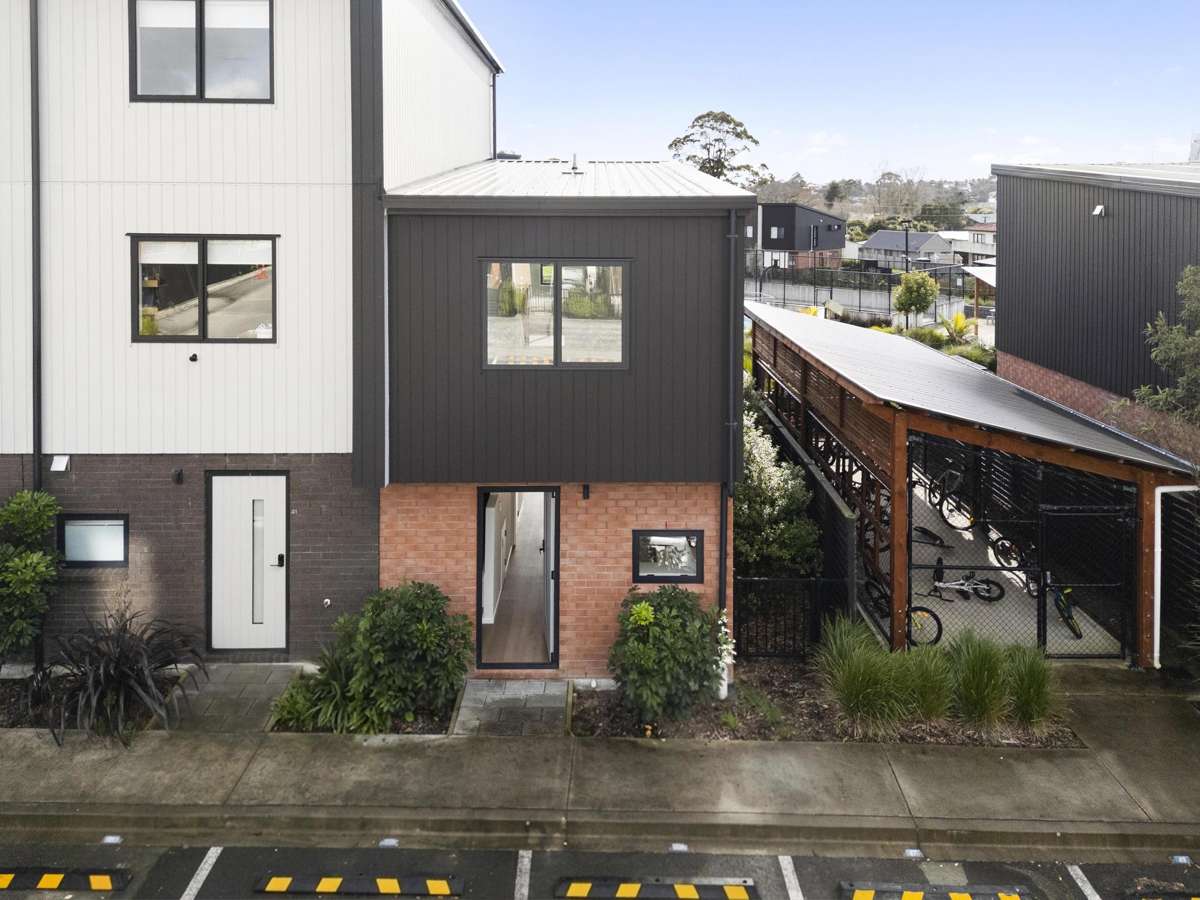 43 Jabuka Street_4