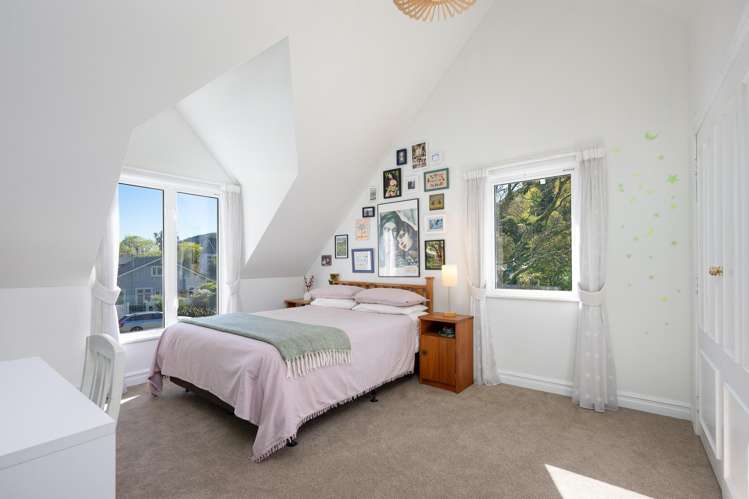 4 Seymour Avenue The Brook_13