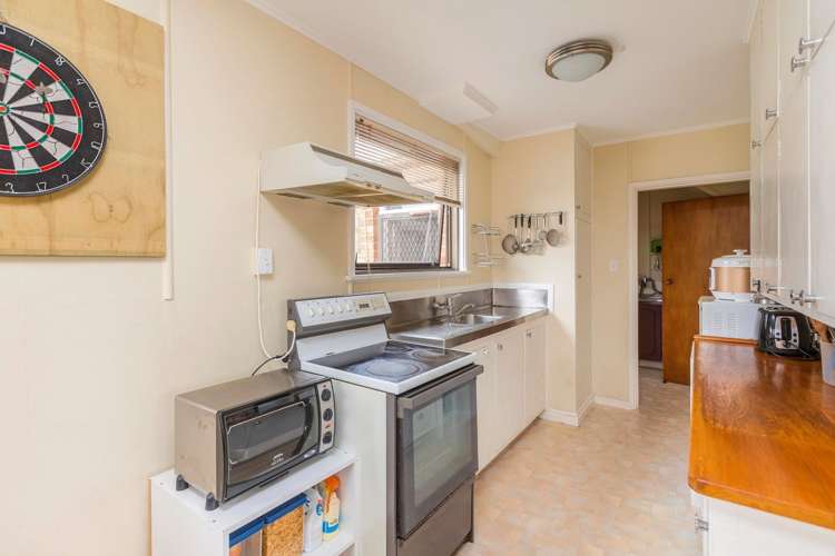 34 Gifford Avenue Wesley_9