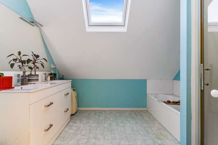 316 Whangaparaoa Road Stanmore Bay_15