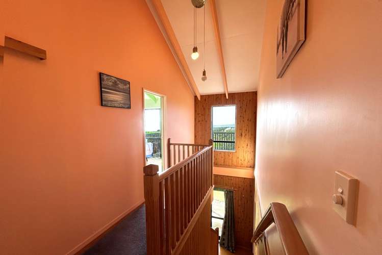 1251 East Coast Road Whakatiwai_14