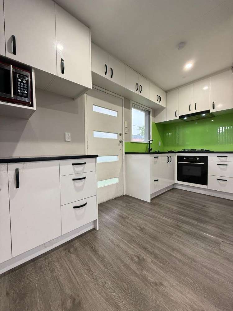 A/4 Beaubank Road Kelston_4