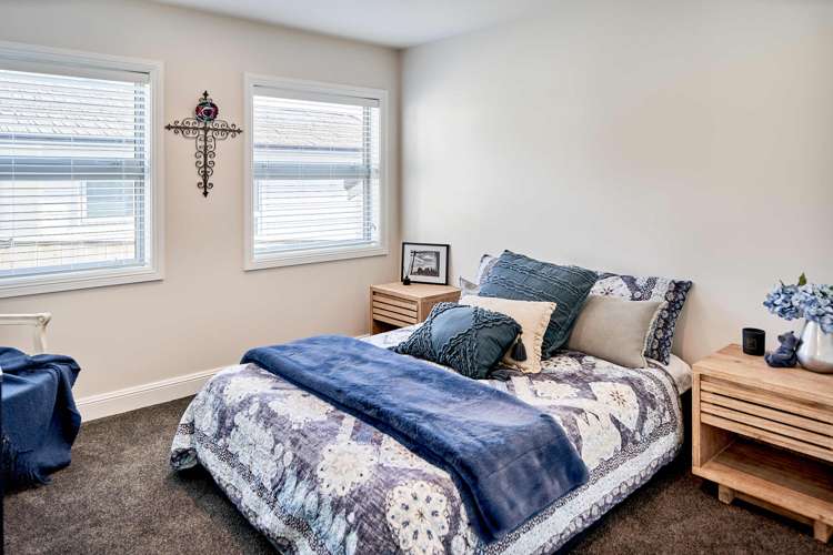 10 Madeira Close Whitby_16