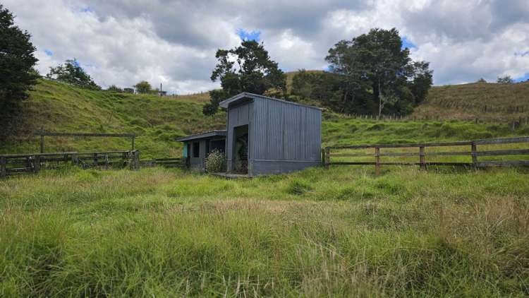 667 Orakau Road Punakitere Valley_18