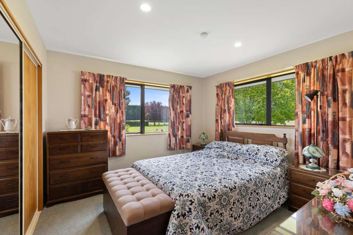 1600 Clintons Road_5