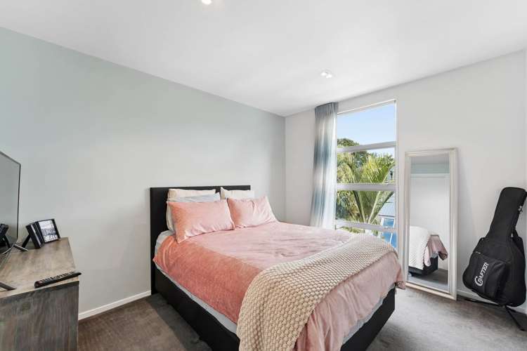 4C Sarsfield Street Herne Bay_11
