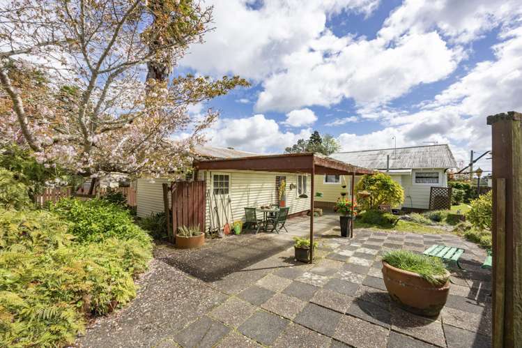 25 Margan Avenue New Lynn_3