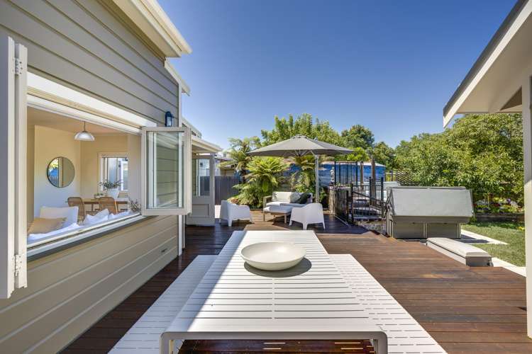 14 Hall Street Napier South_3