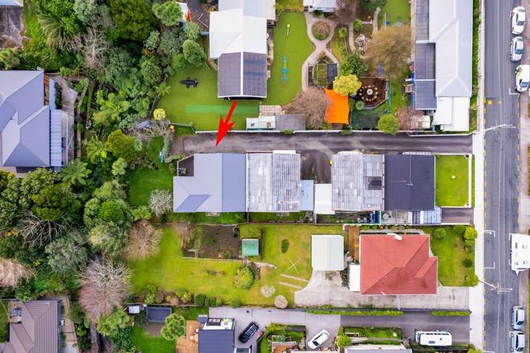 1/30 Aubrey Street New Plymouth Central_18