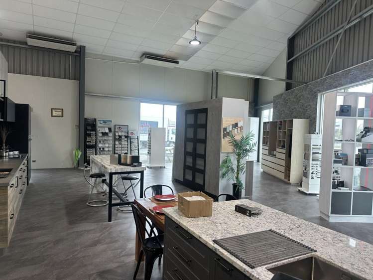 58 Hurlstone Drive Waiwhakaiho_6