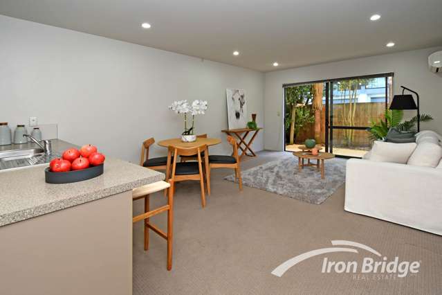 2/38 Brockworth Place Riccarton_3