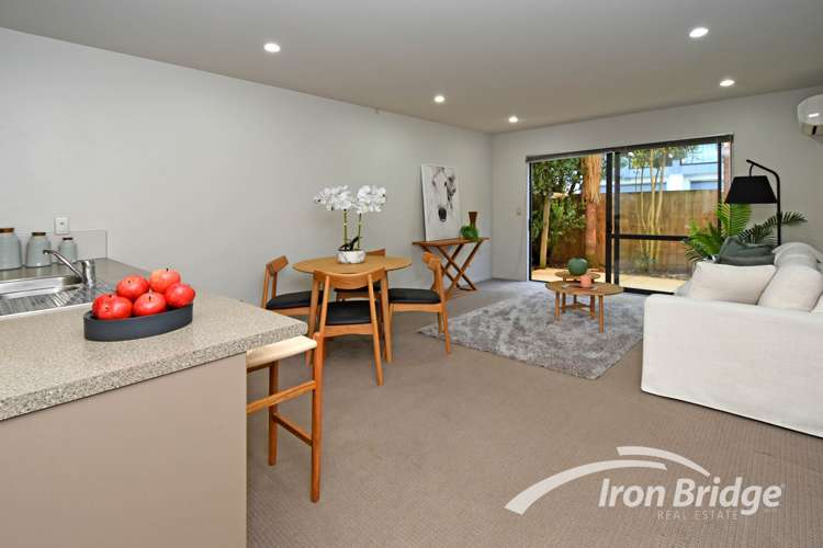 2/38 Brockworth Place Riccarton_3