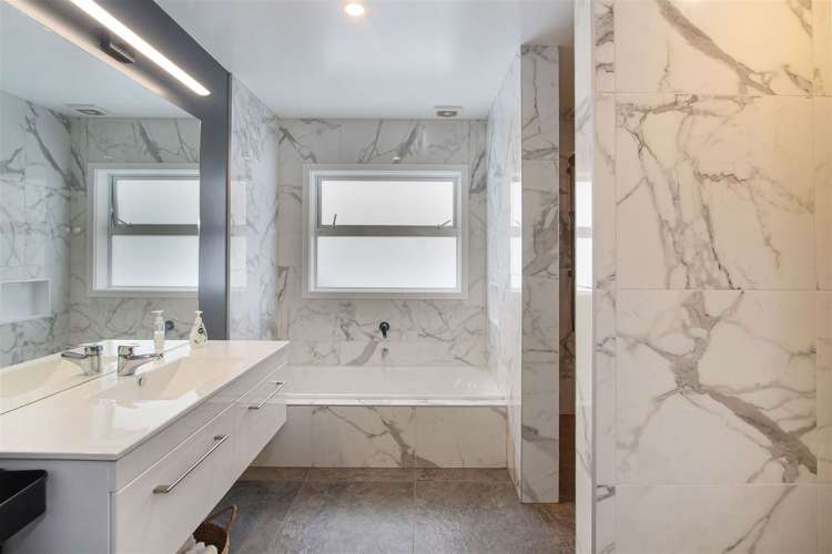 20 Niccone Place Bombay_17