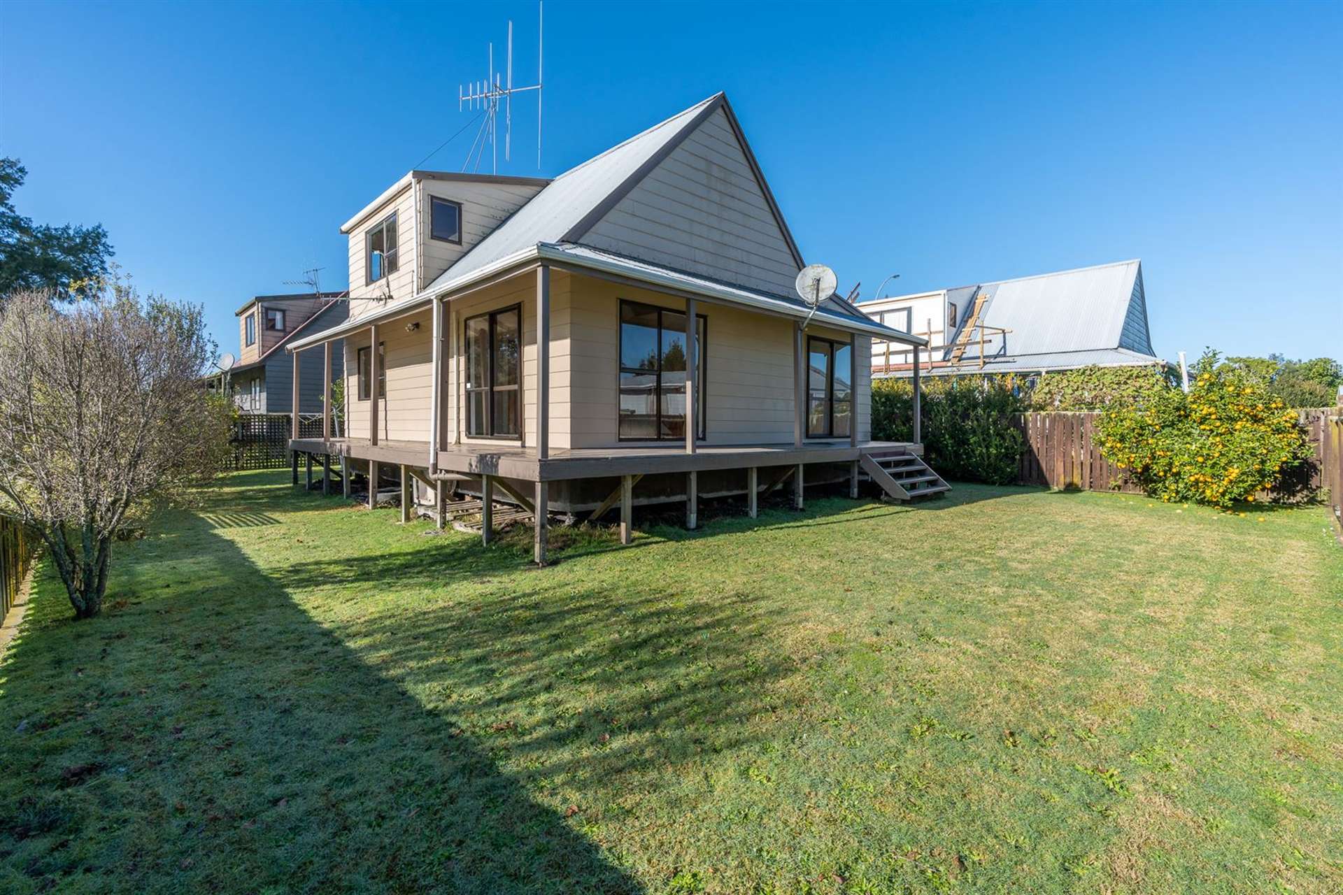 74b Kahikatea Drive Melville_0