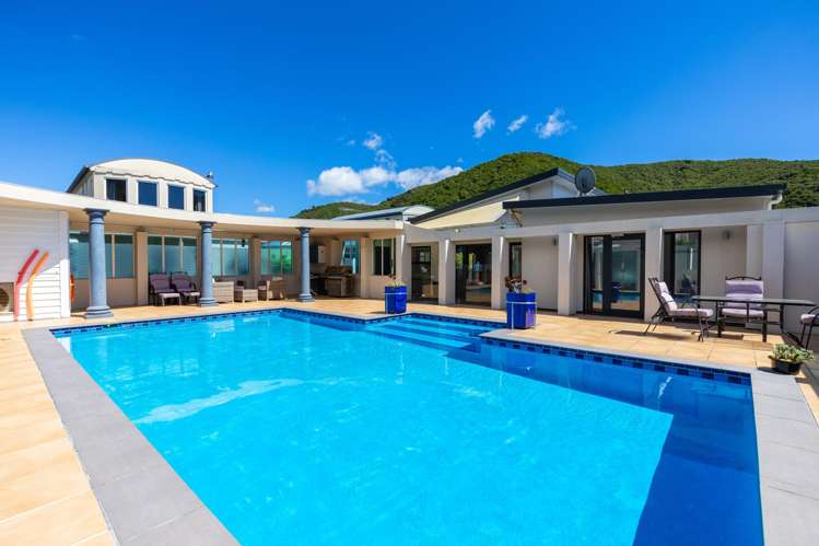 29 Beach Road Waikawa Picton_25