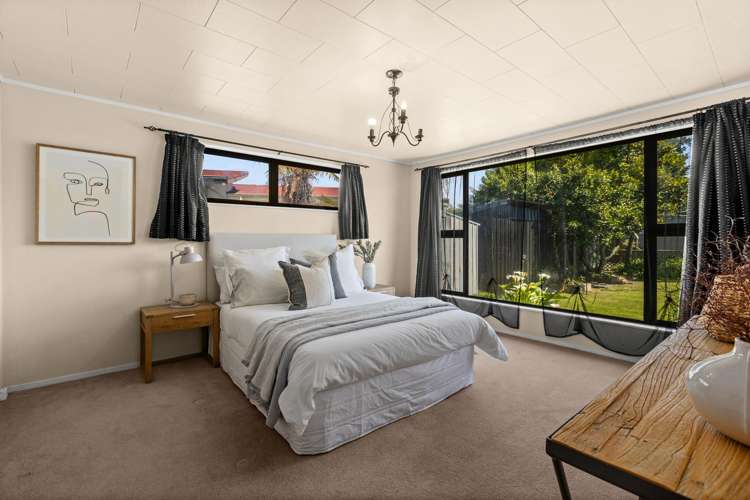 6 Diaz Place Flaxmere_2