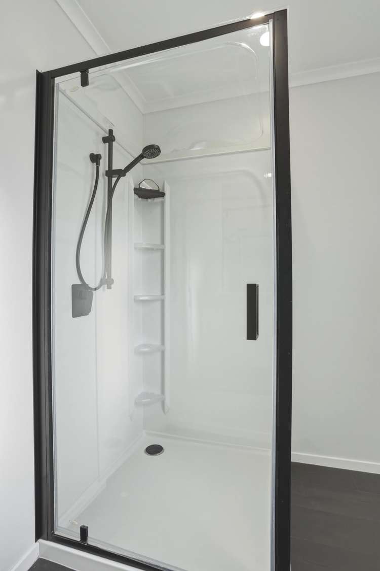 8 Ayr Street Balclutha_16