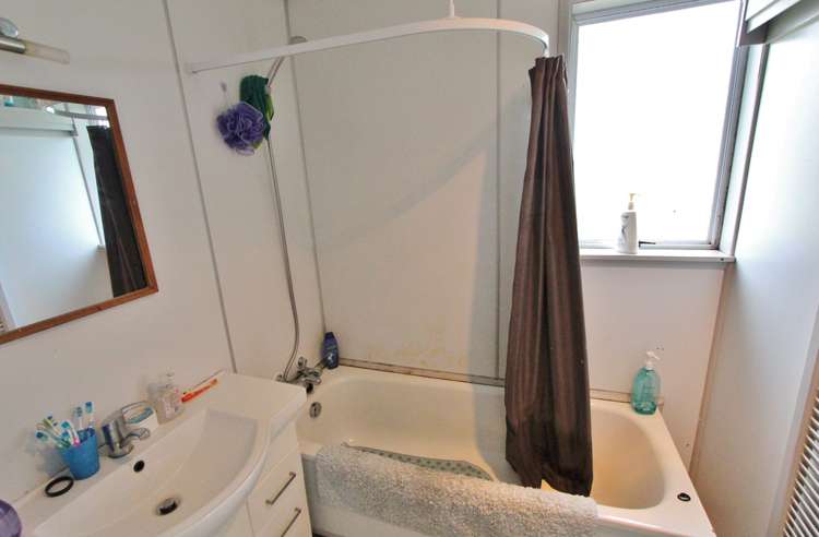 8 Lomond Avenue Tokoroa_7