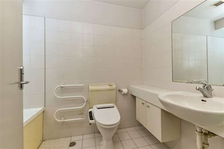 2f/205 Hobson Street Auckland Central_15