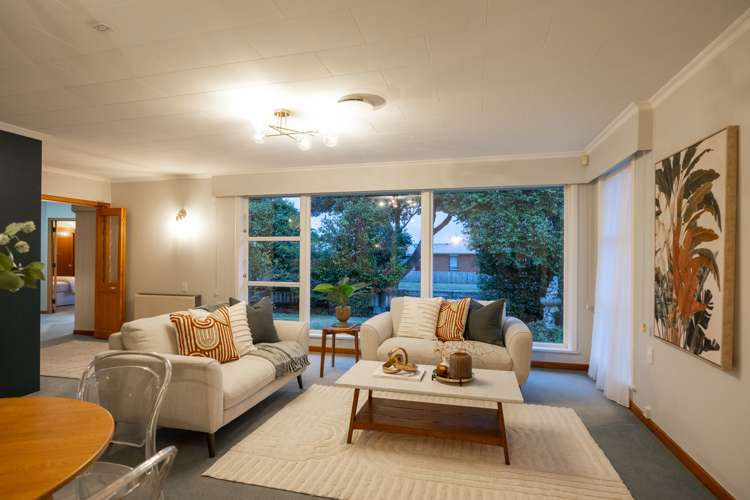 280 College Street West End_8