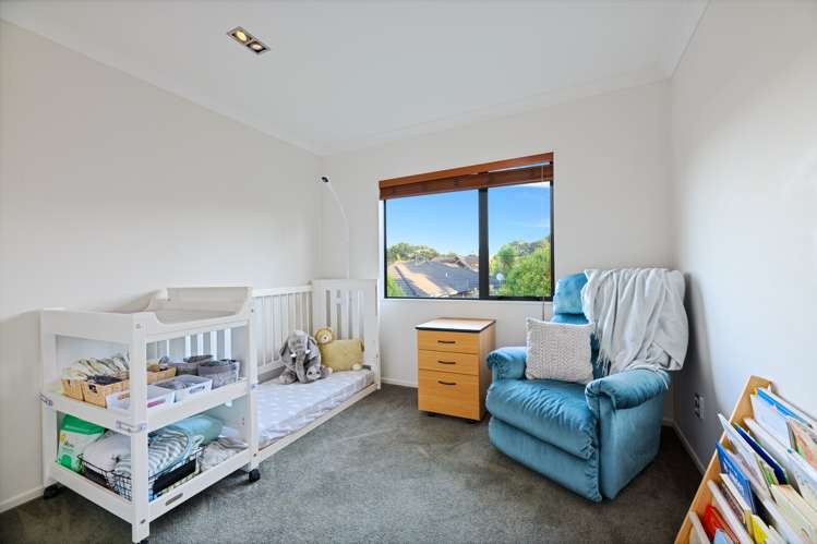 19 South Kensington Way Henderson_13