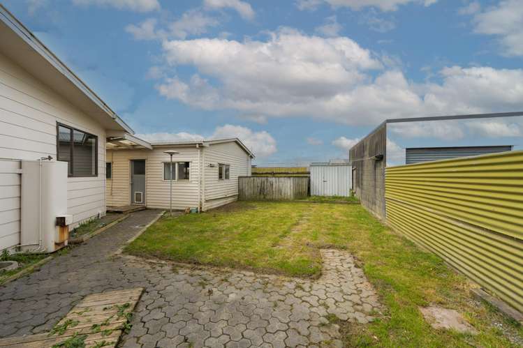 9 Karamea Crescent Kelvin Grove_17