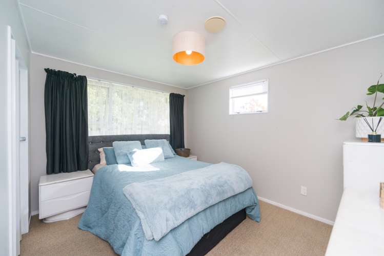 16 Kowhai Street Tokomaru_13