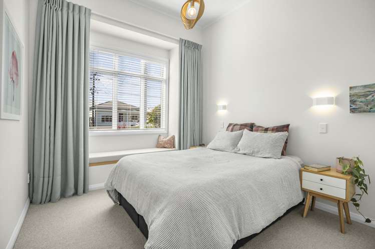 12 Huia Street Petone_11