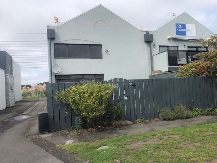 2/14 Acheron Drive_0