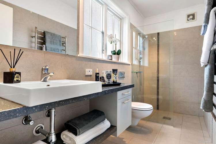 22 Cromwell Street Mount Eden_14