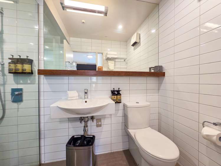 U 27/Room 818 Peppers Bluewater Resort Lake Tekapo_22