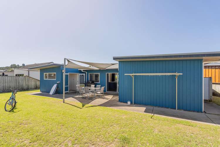 113 Sands Crescent Matarangi_15