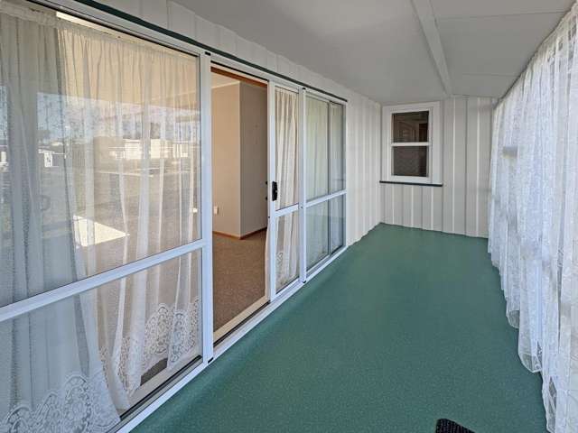 8 Mark Perreau Place 1206_2
