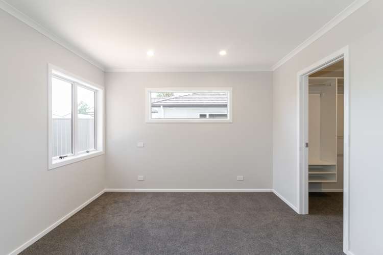 2&3/52 Park Road Greenmeadows_6