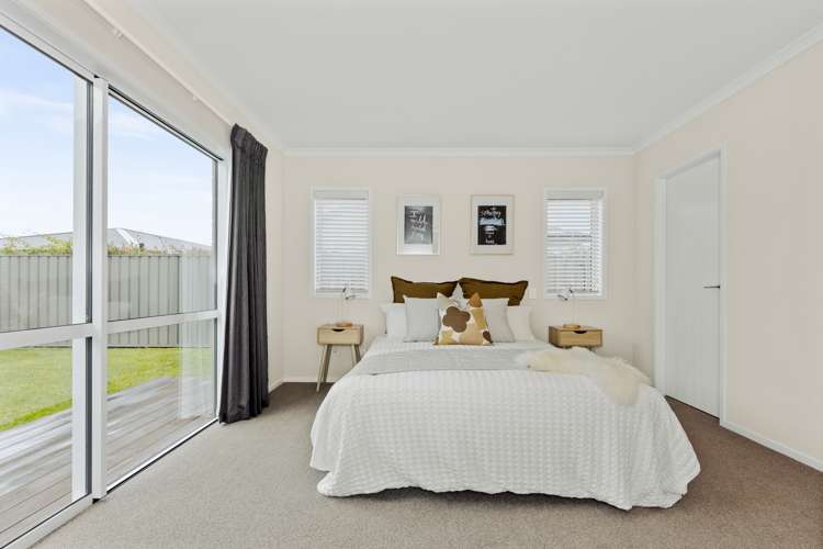 64 Eriksen Road Te Awa_10