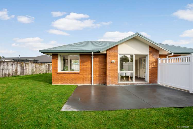 36 Stoneleigh Drive Chartwell_11