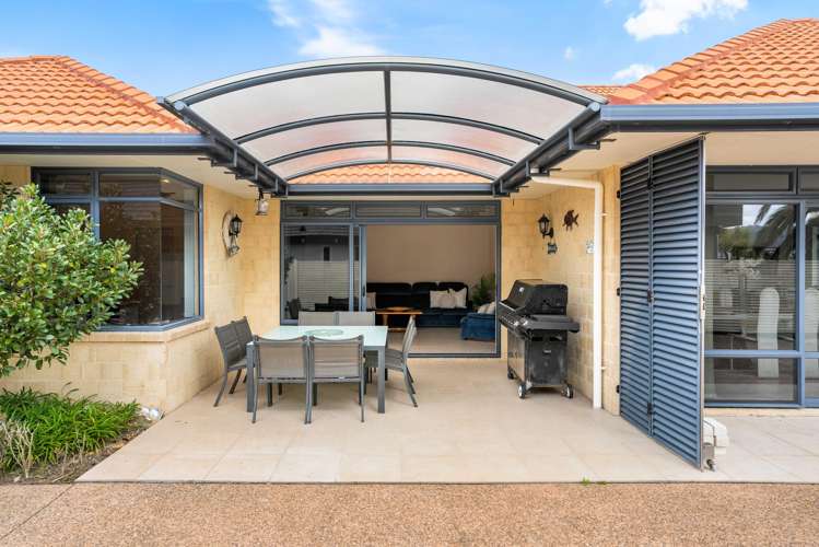 125 Motu Capri Pauanui_24