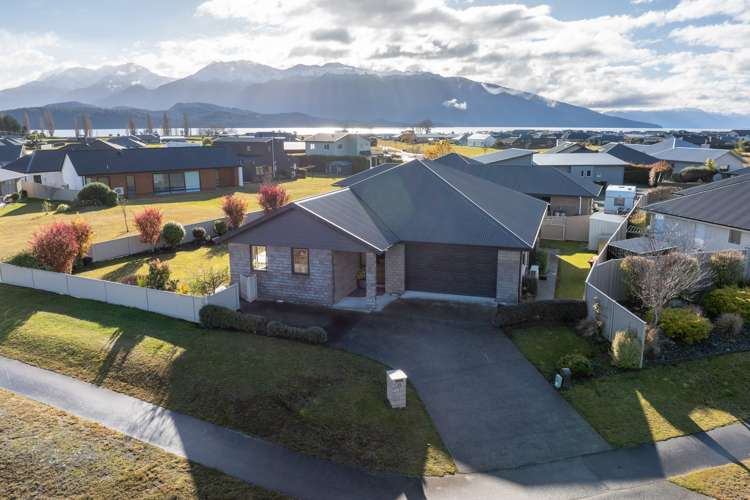 29 Cunaris Way Te Anau_24
